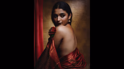 ಅದು torn ಅಲ್ಲ *orn ಸ್ಪೆಲ್ಲಿಂಗ್ ಮಿಸ್ಟೇಕ್ ಆಗಿದೆ ಎನ್ನುತ್ತಾ ಟೀಕಿಸೋರಿಗೆ ಮತ್ತೊಮ್ಮೆ ಬಿಸಿ‌ ಮುಟ್ಟಿಸಿದ ಚೈತ್ರಾ ಆಚಾರ್