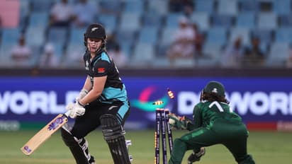 വനിതാ ടി20 ലോകകപ്പില്‍ ഇന്ത്യക്ക് സെമി പ്രതീക്ഷ നല്‍കി പാകിസ്ഥാൻ; ന്യൂസിലന്‍ഡിനെ എറിഞ്ഞൊതുക്കി