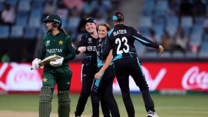 പാകിസ്ഥാന്‍ വീണു, ഒപ്പം ഇന്ത്യയെയും പുറത്താക്കി; വനിതാ ടി20 ലോകകപ്പില്‍ ന്യൂസിലന്‍ഡ് സെമിയില്‍