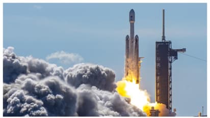 വ്യാഴത്തിന്‍റെ ചന്ദ്രനില്‍ ജീവന്‍ കണ്ടെത്തുക ലക്ഷ്യം; 'യൂറോപ്പ ക്ലിപ്പർ' പേടകം നാസ വിക്ഷേപിച്ചു