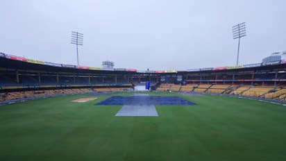 തോരാമഴ, ഇന്ത്യ-ന്യൂസിലന്‍ഡ് ഒന്നാം ടെസ്റ്റിന്റെ ആദ്യദിനം ഉപേക്ഷിച്ചു! നാളെയും അനുകൂലമല്ല