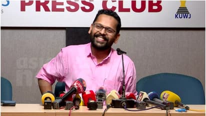 പി സരിനെ പുറത്താക്കി കോണ്ഗ്രസ്; ഇനി ഇടതിനൊപ്പമെന്ന് സരിന്, ' സിപിഎം പറഞ്ഞാൽ മത്സരിക്കും'