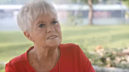 '11 മിനിറ്റ് മരിച്ചു, ആ നേരം കൊണ്ട് സ്വർഗത്തിൽ പോയിവന്നു, താഴെ നരകം കണ്ടു'; അവകാശവാദമുയർത്തിയ സ്ത്രീ