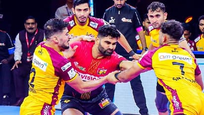 ಪ್ರೊ ಕಬಡ್ಡಿ ಲೀಗ್: ಉದ್ಘಾಟನಾ ಪಂದ್ಯದಲ್ಲಿ ಬೆಂಗಳೂರು ಬುಲ್ಸ್ಗೆ ಸೋಲಿನ ಆರಂಭ