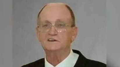 'ഇനി മുതൽ അദ്ദേഹം ദൈവത്തിൻറെ പ്രശ്നമാണ്'; പിതാവിന്റെ മരണശേഷം മകൻ എഴുതിയ ചരമക്കുറിപ്പ് വൈറൽ