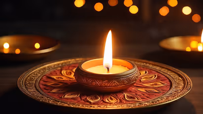 ದೀಪಾವಳಿ ಲಕ್ಷ್ಮಿ ಪೂಜೆ 2024, 31 ಅಕ್ಟೋಬರ್ ಅಥವಾ 1 ನವೆಂಬರ್? ಇಲ್ಲಿದೆ ದಿನಾಂಕ ಮತ್ತು ಸಮಯ