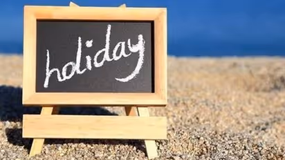 2025లో సెలవులే సెలవులు :  వచ్చేవారం నుండి వరుస లాంగ్ వీకెండ్స్, ఎన్నో తెలుసా? 