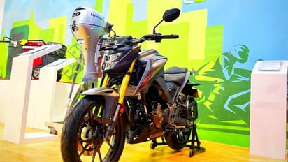 বাজারে চলে এল হন্ডার নতুন বাইক CB300F, ফ্লেক্স-ফুয়েল এই দু-চাকার দাম জেনে নিন