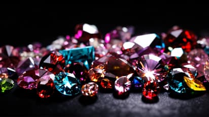 Lab-Grown Diamonds to Colourful Gemstones-8 Sustainable Luxury Trends to Watch in 2025