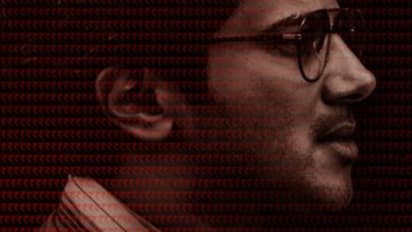 സീതാ രാമം സംവിധായകന്റെ പ്രശംസ- 'ട്രെയിലര് ഞെട്ടിച്ചു, വീണ്ടും വിസ്മയിപ്പിച്ച് ദുല്ഖര്'