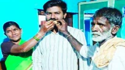 ಕೊಪ್ಪಳ: ಕೂಲಿ ಕೆಲಸ ಮಾಡುವವರ ಮಗ ಈಗ ಪಿಎಸ್ಐ, ಬಡ ತಂದೆ-ತಾಯಿಯ ಕನಸು ನನಸು ಮಾಡಿದ ಪುತ್ರ!