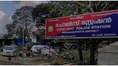 ജാമ്യത്തിലിറങ്ങി മുങ്ങിയിട്ട് 21 വർഷം,‌ 28 കേസുകളിലെ പ്രതി ഒടുവി‌ൽ മലപ്പുറത്ത് പിടിയിൽ, നിർണായകമായത് ഫോൺ കോൾ 