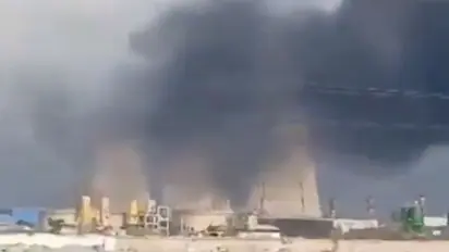 Fire breaks out at Karaj nuclear power plant in Iran; thick black smoke billows into sky (WATCH)