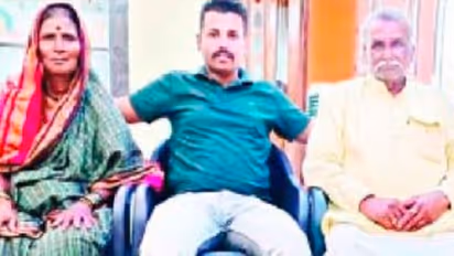 ಕೊಪ್ಪಳ: ಇದಪ್ಪ ಛಲ ಅಂದ್ರೆ, 10ಕ್ಕೂ ಅಧಿಕ ಸರ್ಕಾರಿ ನೌಕರಿ ಗಿಟ್ಟಿಸಿಕೊಂಡ ಹಳ್ಳಿ ಹುಡುಗ ರೇವಣ್ಣ ಗುರಿಕಾರ!