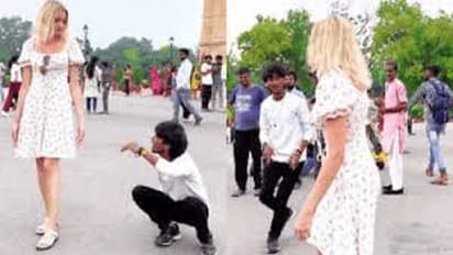Man chases, dances around visibly uncomfortable Russian tourist at Delhi's India Gate, sparks outrage (WATCH)