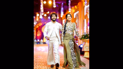 ಶ್ರಾವಣಿ ಸುಬ್ರಹ್ಮಣ್ಯ ಜೋಡಿಯ ಕಲರ್ ಫುಲ್ ಲುಕ್ ಗೆ ಮನಸೋತ ಅಭಿಮಾನಿಗಳು