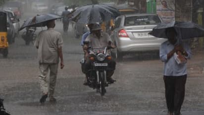 Tamil Nadu Heavy Rain: தமிழகத்தில் இந்த 14 மாவட்டங்களில் கதறவிட போகுதாம் கனமழை! பதறவிடும் வானிலை மையம்!