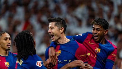 റയലിന്റെ നെഞ്ചത്ത് ബാഴ്സയുടെ നാലടി, എല് ക്ലാസിക്കോയില് മിന്നും ജയം; അവസരങ്ങള് തുലച്ച് എംബാപ്പെ