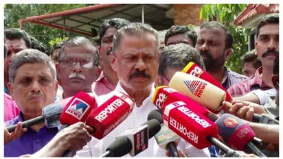 ​'ഗോവിന്ദന്റെ വൈരുദ്ധ്യാത്മക ഭൗതികവാദം അറിയണമെങ്കിൽ പൊലീസ് സ്റ്റേഷനുകളിൽ പോകണം'; പരിഹസിച്ച് വനിത പ്രതിനിധി