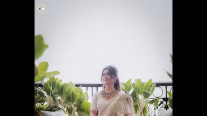 ಬಿಳಿ ಗೌನಲ್ಲಿ ಮಿಂಚಿದ ರಾಧಿಕಾ ಪಂಡಿತ್...‌ ನಿಮಗೆ ವಯಸ್ಸೇ ಆಗಲ್ವಾ ಕೇಳ್ತಿದ್ದಾರೆ ಫ್ಯಾನ್ಸ್