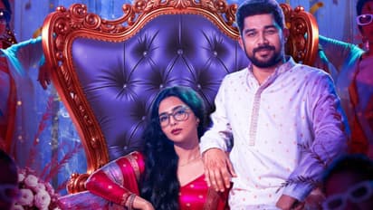 ഷറഫുദ്ദീനൊപ്പം ഐശ്വര്യ ലക്ഷ്മി; 'ഹലോ മമ്മി' നവംബര് 21 ന്