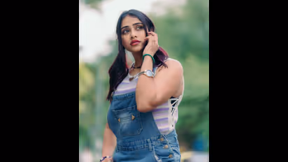 ಸಂಗೀತ ಶೃಂಗೇರಿ ಹೊಸ ಲುಕ್‌ ಗೆ ಕ್ಲೀನ್ ಬೌಲ್ಡ್ ಆದ ಹುಡುಗ್ರು... ಕರ್ನಾಟಕದ ಕ್ರಶ್ ಅಂತಿದ್ದಾರೆ