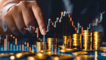 ஜூலையில் 3 ரூபாய்; இன்று 2,36,000 ரூபாய் ; MRFஐ முந்தி விலையுயர்ந்த பங்காக மாறிய Penny Stock எது தெரியுமா?