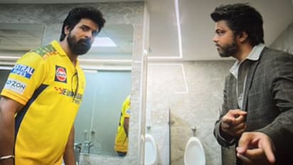 'വിജയിയുടെ പിന്‍ഗാമി'  വിശേഷണം കിട്ടിയ ശിവകാര്‍ത്തികേയന്‍ സ്വന്തം പടം സ്പെഷ്യല്‍ ഷോ ഒരുക്കിയത് സ്റ്റാലിന് !