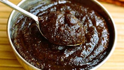 தீபாவளி லேகியம் பத்தி தெரியுமா? என்ன சாப்பிட்டாலும்  செரிக்க வைக்கும்!! எப்படி செய்வது?