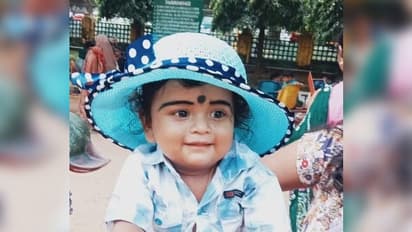 'വൈകുന്നേരം മുതൽ രാത്രി വരെ ചികിത്സിച്ചില്ല'; ചികിത്സ പിഴവ് മൂലം ഒരു വയസ്സുകാരൻ മരിച്ചെന്ന പരാതിയുമായി കുടുംബം