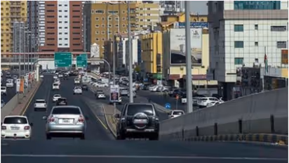 അജ്മാനിൽ ട്രാഫിക് പിഴകൾക്ക് 50 ശതമാനം ഇളവ് പ്രഖ്യാപിച്ചു