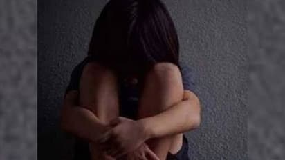 दिवाळीत ४ वर्षीय बालिकेवर सलूनमध्ये अत्याचार