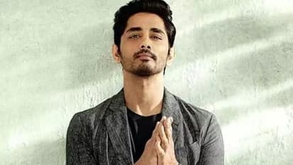  సిద్దార్ద్ నగ్నంగా రోడ్డు పై  పరుగెత్తటానికి ఎంత ఖర్చు అయ్యిందో తెలిస్తే  మైండ్ బ్లాక్