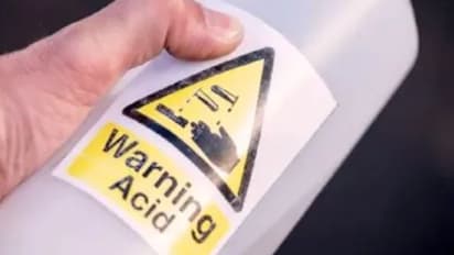 नालीच्या वादातून हिंसक संघर्ष, ११ जखमी