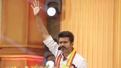 "டிசம்பரில் சூறாவளி பயணம்" த.வெ.க கட்சி தலைவர் விஜயின் அடுத்த அரசியல் மூவ் இது தானா?
