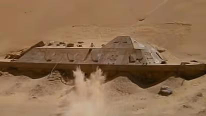 19 ವರ್ಷದ ಹಿಂದೆ ರಿಲೀಸ್ ಆಗಿದ್ದ ಈ ಸಿನಿಮಾ ಅನುಭವಿಸಿದ್ದು 1200 ಕೋಟಿ ನಷ್ಟ; ದಿವಾಳಿಯಾಗಿ ಬೀದಿಗೆ ಬಂದ ನಿರ್ಮಾಪಕ