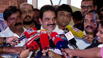 പാലക്കാട് കോൺഗ്രസിലെ കൊഴിഞ്ഞുപോക്ക് മാധ്യമസൃഷ്ടി മാത്രമെന്ന് കെ സി വേണുഗോപാൽ; ഉത്തരം 23നെന്ന് മറുപടി