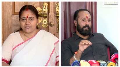 തിരൂര് സതീഷ് സിപിഎമ്മിന്റെ ടൂള്, പറയുന്നത് സതീഷെങ്കിലും പ്രവർത്തിക്കുന്നത് എകെജി സെന്റർ: ശോഭ സുരേന്ദ്രന്