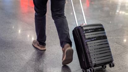 വിദേശ യാത്രയ്ക്ക് പോകും മുമ്പ് ഇക്കാര്യം മറക്കല്ലേ; ഒരുപാട് കാര്യങ്ങൾക്ക് സഹായമാകും, ഓര്മ്മിപ്പിച്ച് നോർക്ക