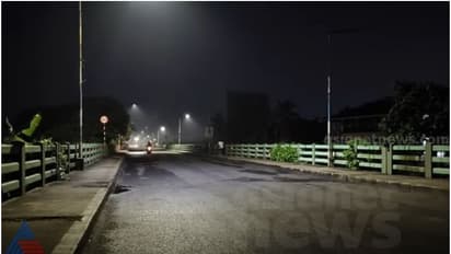 അറ്റകുറ്റപ്പണി പൂർത്തിയായി, കുണ്ടന്നൂർ– തേവര പാലം തുറന്നു