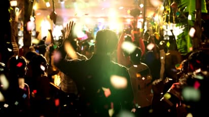 500 കോടി ബജറ്റില്‍ രണ്ട് ഭാഗങ്ങള്‍! ബോളിവുഡില്‍ വമ്പന്‍ അരങ്ങേറ്റത്തിന് ആ തെന്നിന്ത്യന്‍ താരം