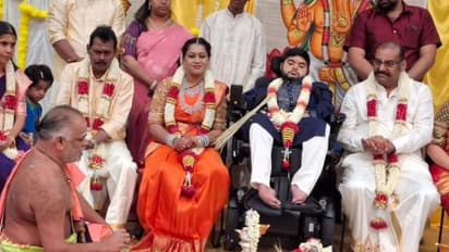 தனுஷ் - அக்ஷயா திருமணத்தில்.. தன் கல்யாண ஆசையை வெளிப்படுத்திய நெப்போலியனின் 2-ஆவது மகன் குணால்! 