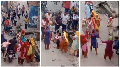 'സ്ത്രീകൾ തമ്മിൽ കൂറ്റൻ വടിയുമായി പൊരിഞ്ഞ അടി; ഇത് 'രണ്ടാം ബാഗ്പത് യുദ്ധ'മെന്ന് സോഷ്യൽ മീഡിയ; വീഡിയോ വൈറൽ