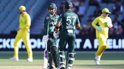 অস্ট্রেলিয়াকে উড়িয়ে দিয়ে পাকিস্তানের বড় জয়! হ্যারিস বিলেন ৫ উইকেট, ব্যাটে ঝড় আইয়ুবের