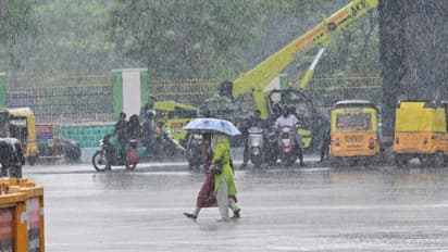 நாளை உருவாகும் காற்றழுத்த தாழ்வுப்பகுதி; தமிழகத்தில் எங்கெல்லாம் அதிக மழை இருக்கும்?
