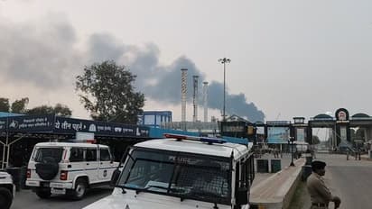 Gujarat: Huge blast at IOCL refinery in Vadodara, workers evacuate; rescue ops underway