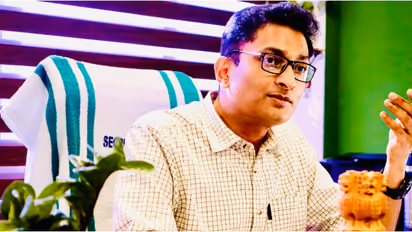 7 ചോദ്യം, അച്ചടക്ക ലംഘനത്തിന് ചാര്ജ് മെമ്മോ നൽകിയ ചീഫ് സെക്രട്ടറിയോട് വിശദീകരണം നേടി എൻ പ്രശാന്ത്, അസാധാരണം