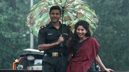 முதல் முறையாக ரூ.250 கோடி வசூல் கொடுத்து சிவகார்த்திகேயன் சாதனை - ரூ.300 கோடி வசூலை நோக்கி அமரன்!