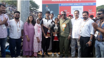 മുഹമ്മദ് അഷ്ഫാക്കിനും ഇവാന ടോമിക്കും കേരള സ്പോർട്സ് ജേർണലിസ്റ്റ് അസോസിയേഷൻ അവാർഡ്