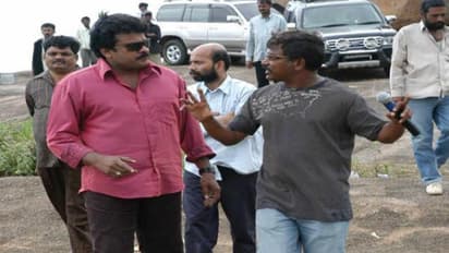   చిరంజీవి-కృష్ణవంశీ  దేశభక్తి చిత్రం ఎందుకు ఆగింది? షాకింగ్ రీజన్